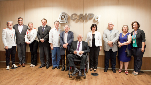 Representantes da Fiocruz e o CNPq reunidos