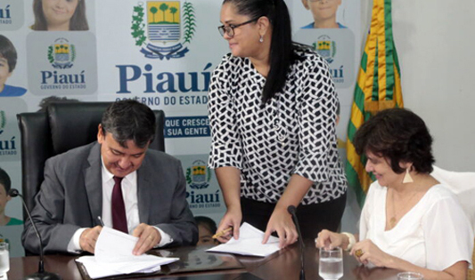 Governador do Piauí, Wellington Dias, e a presidente da Fiocruz, Nísia Trindade Lima