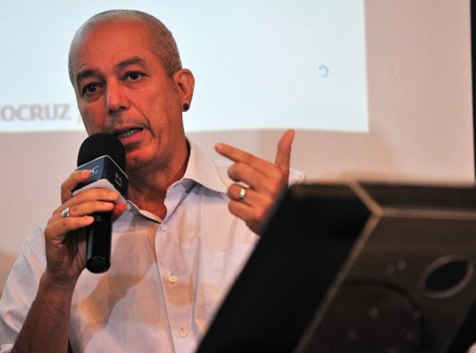 "Propomos uma moratória de barragens, até que haja uma nova legislação", afirmou Carlos Machado (foto: Peter Ilicciev)