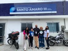 Participantes do ViverSUS Recife em frente à USF Santo Amaro III